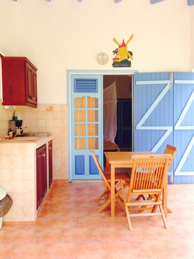 Au Village De Menard แซงต์หลุยส์ ภายนอก รูปภาพ